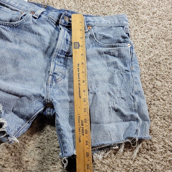 Levi’s 501 Denim Shorts Mens 30 Distressed Cutoff Raw Hem Ripped 5" Inseam - Picture 3 of 7